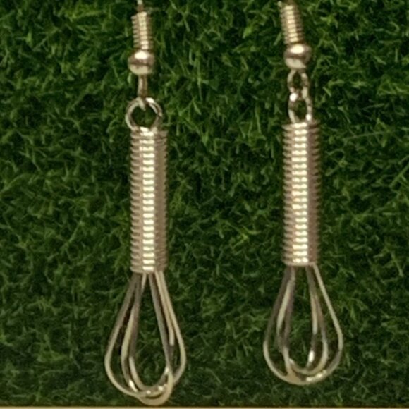 Whisk Earring, Cooking Earring, Baking Earring, Gift Idea, Chef Earring, Food - Picture 3 of 4